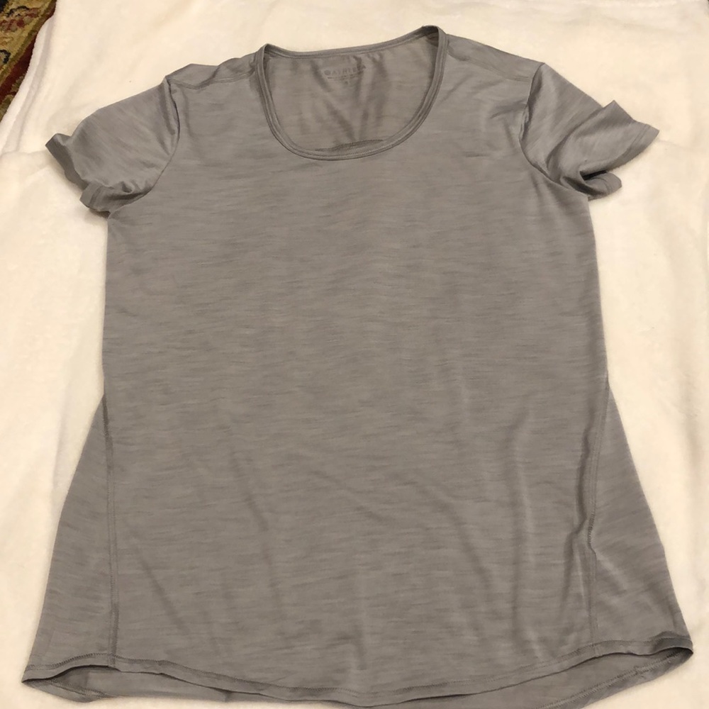 Athleta‎ shirt